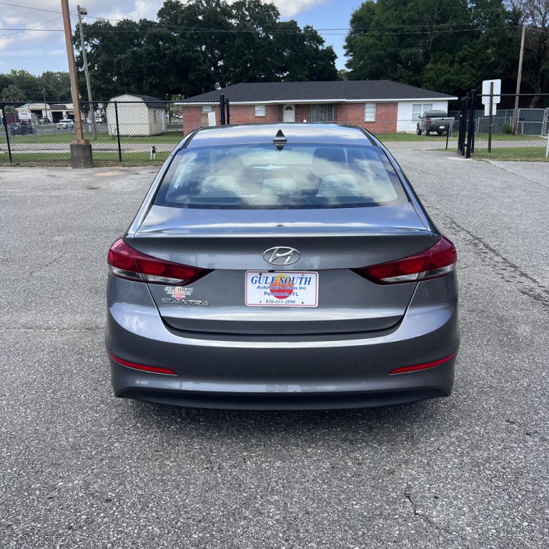 2018 Hyundai Elantra Image 4