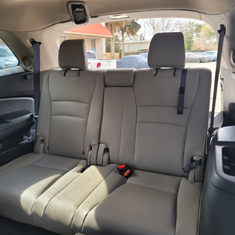 2017 Honda Pilot Image 10