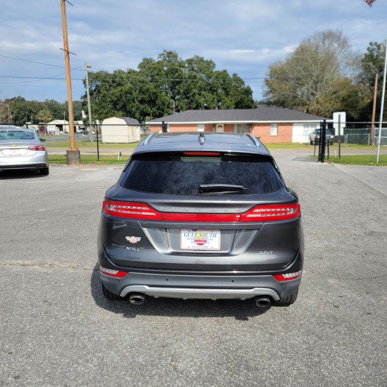 2017 Lincoln MKC Image 4