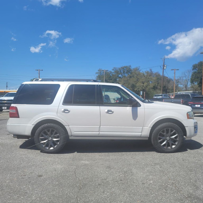 2017 Ford Expedition Image 3