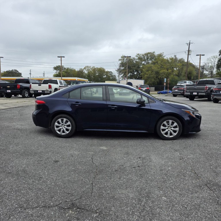 2021 Toyota Corolla Image 3