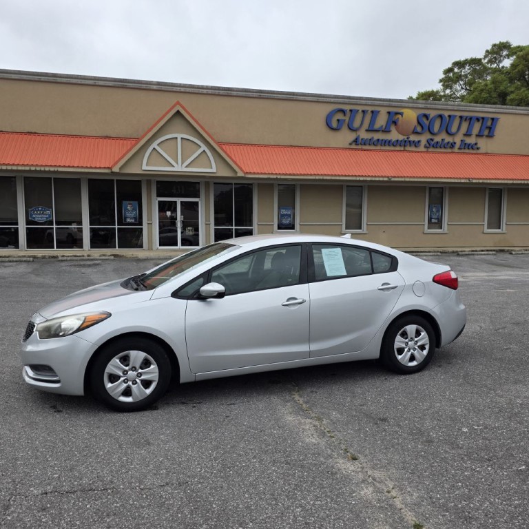 2015 Kia Forte Image 1