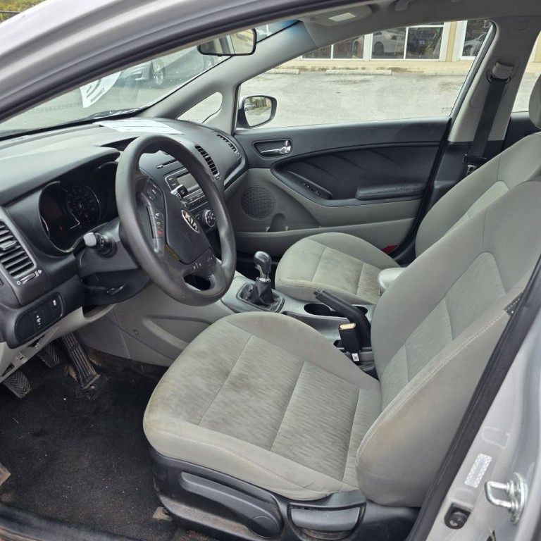2015 Kia Forte Image 5