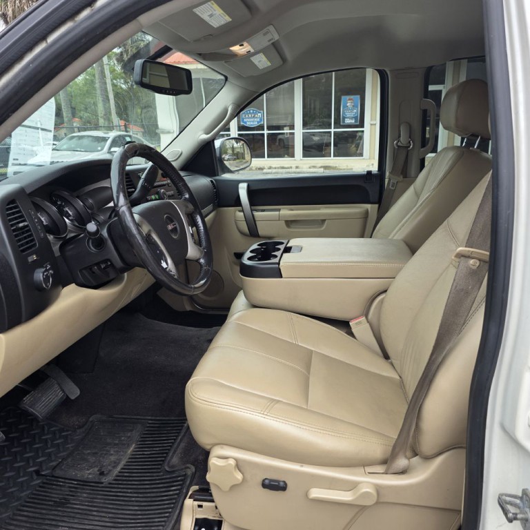 2011 GMC Sierra Image 5