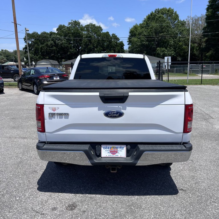 2015 Ford F-150 Image 4