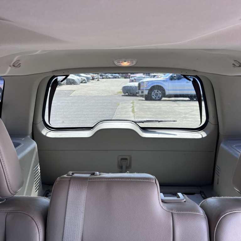 2012 Ford Expedition Image 7