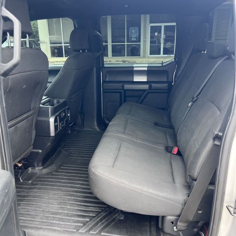 2017 Ford F-150 Image 6