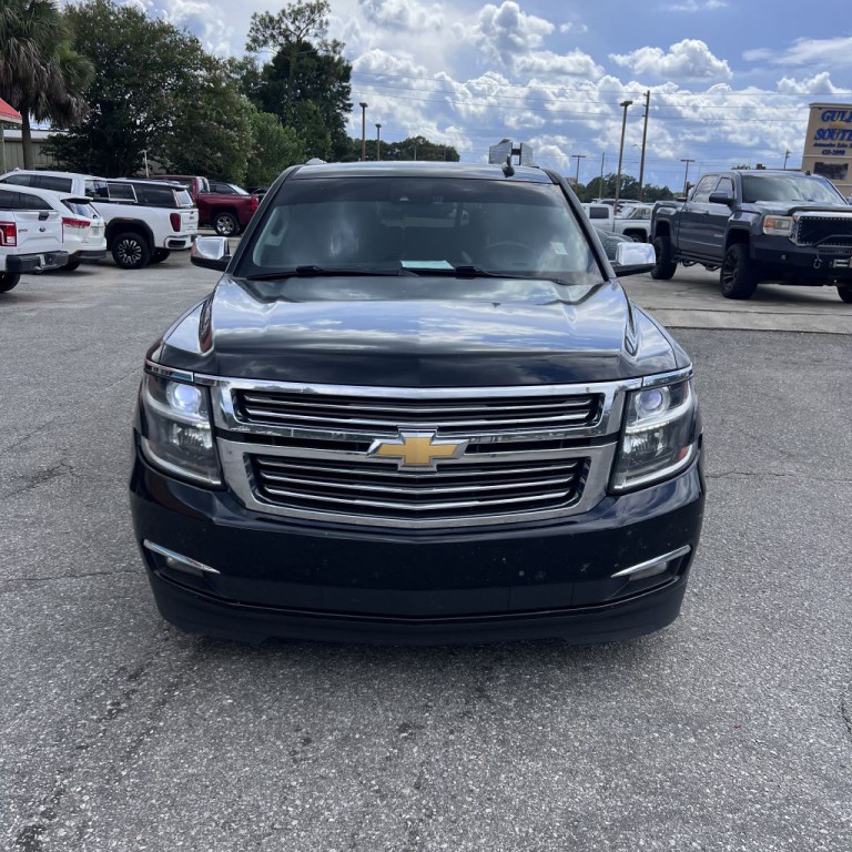 2015 Chevrolet Tahoe Image 2