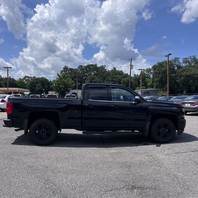 2016 Chevrolet Silverado 1500 Image 3