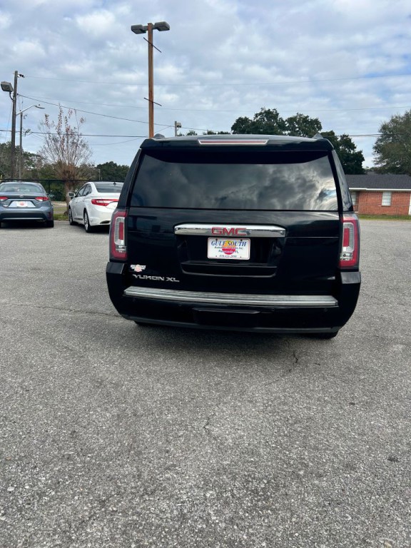 2016 GMC Yukon Image 4