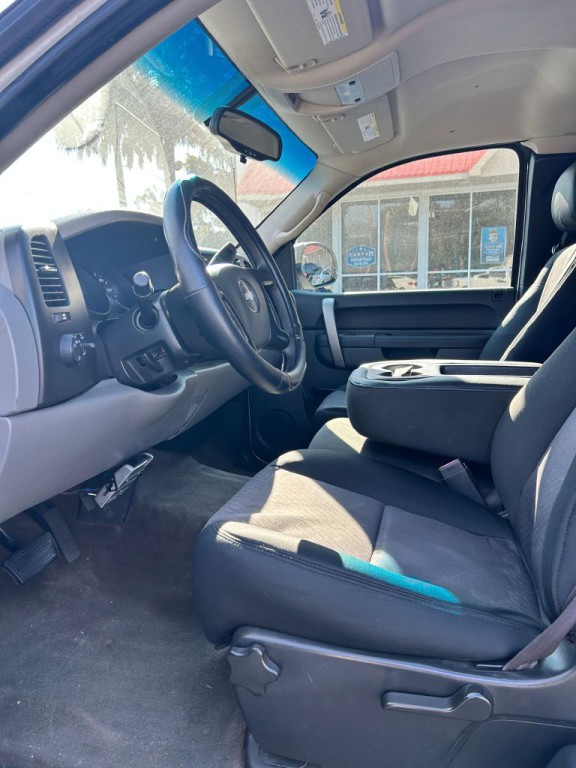 2011 Chevrolet Silverado 1500 Image 5