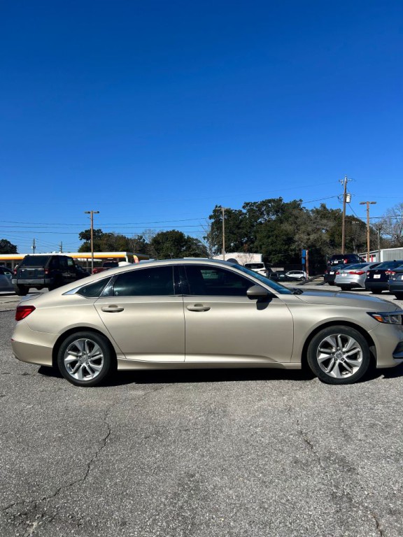 2020 Honda Accord Image 4