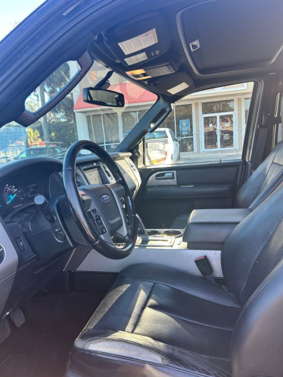 2017 Ford Expedition Image 5