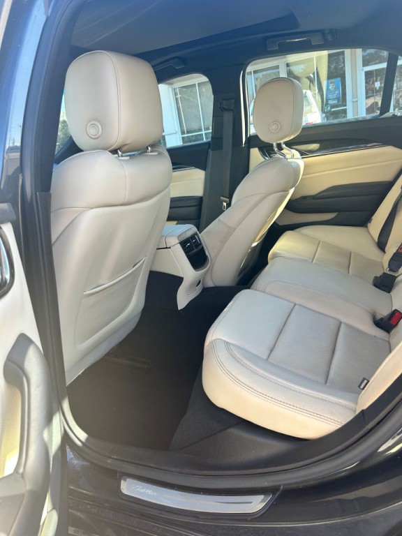 2018 Cadillac CTS Image 6