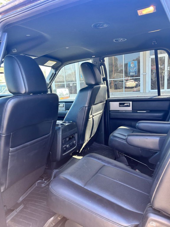 2017 Ford Expedition Image 6