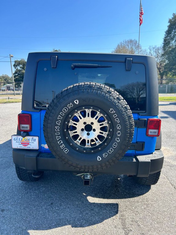 2011 Jeep Wrangler Unlimited Image 3