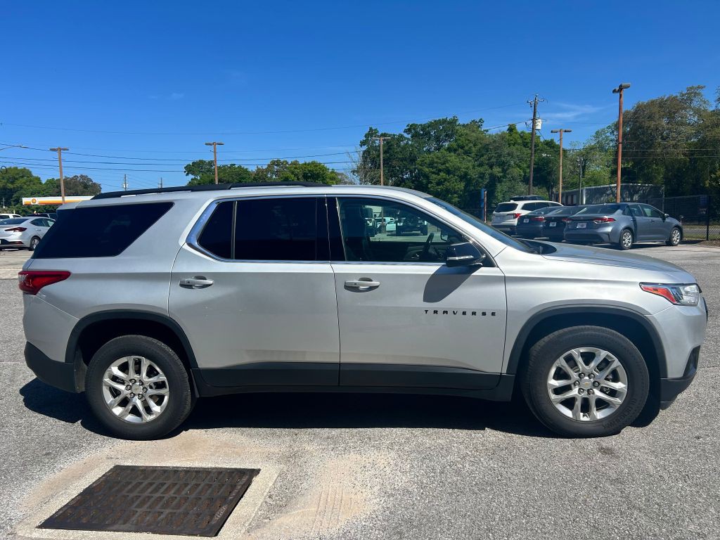 2020 Chevrolet Traverse Image 3