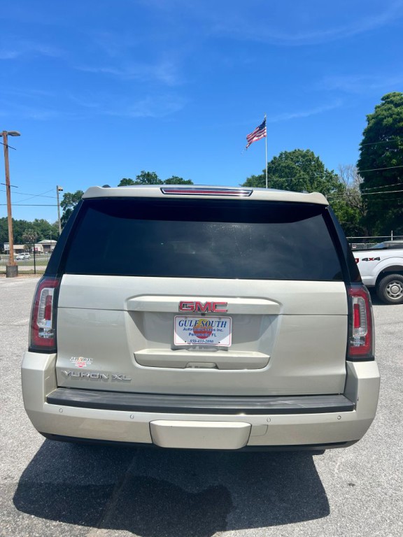 2016 GMC Yukon Image 3