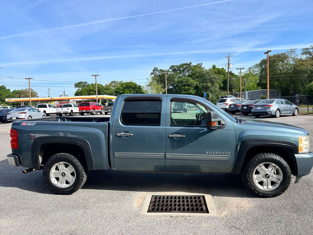 2009 Chevrolet Silverado 1500 Image 2