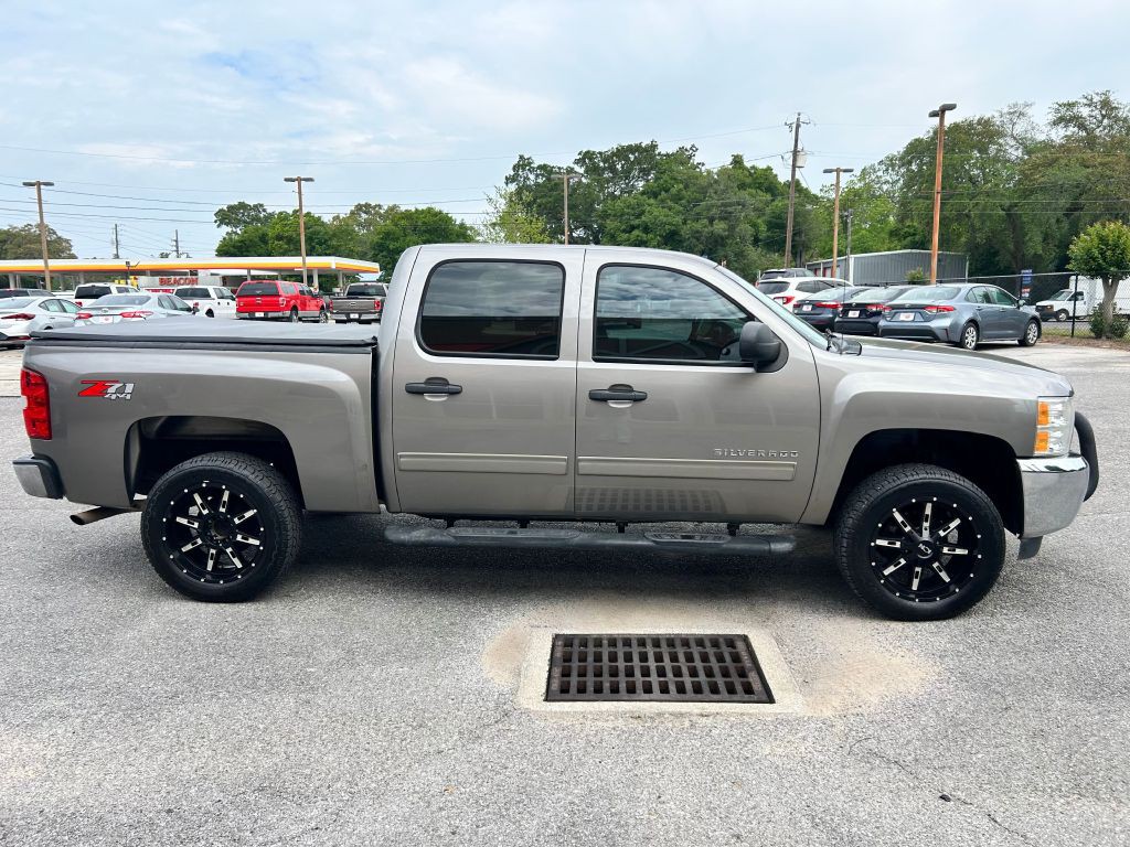 2013 Chevrolet Silverado 1500 Image 3