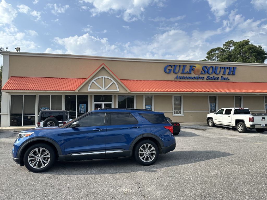 2021 Ford Explorer Image 1