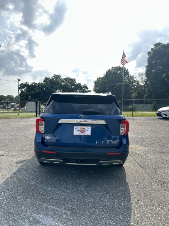 2021 Ford Explorer Image 4