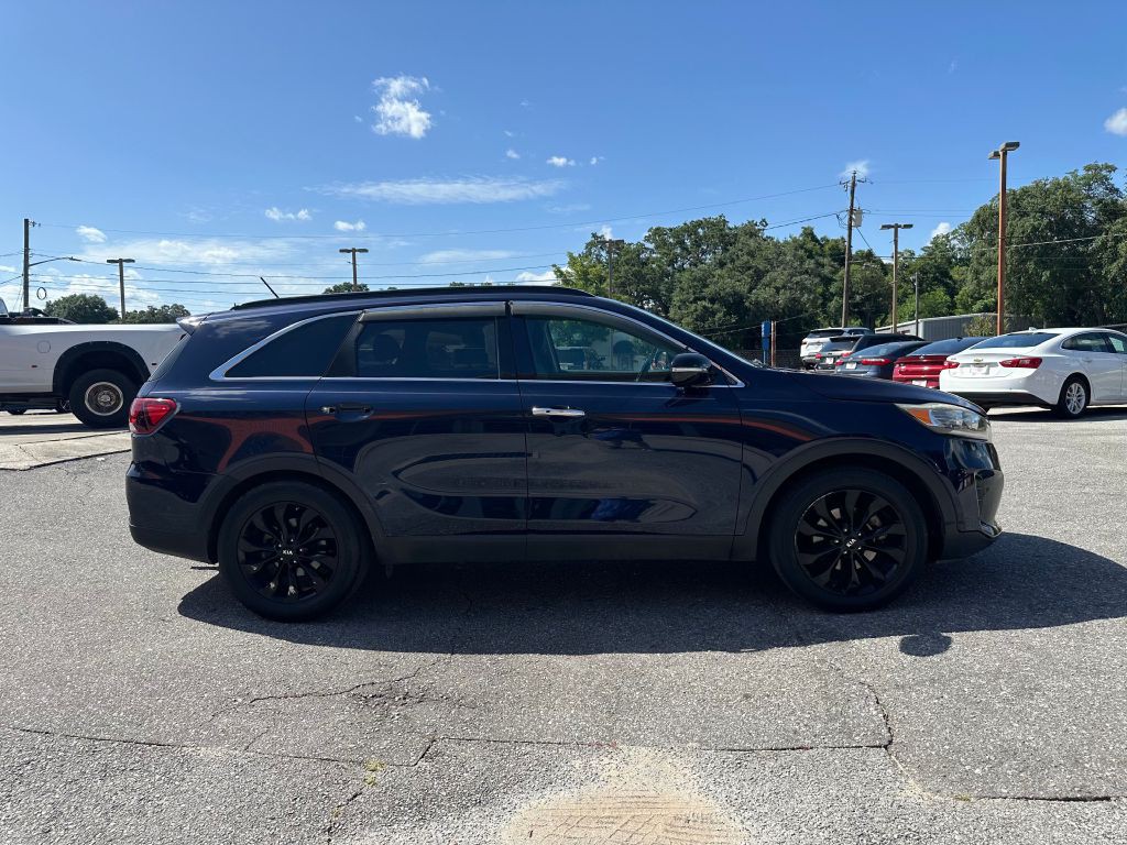 2020 Kia Sorento Image 2