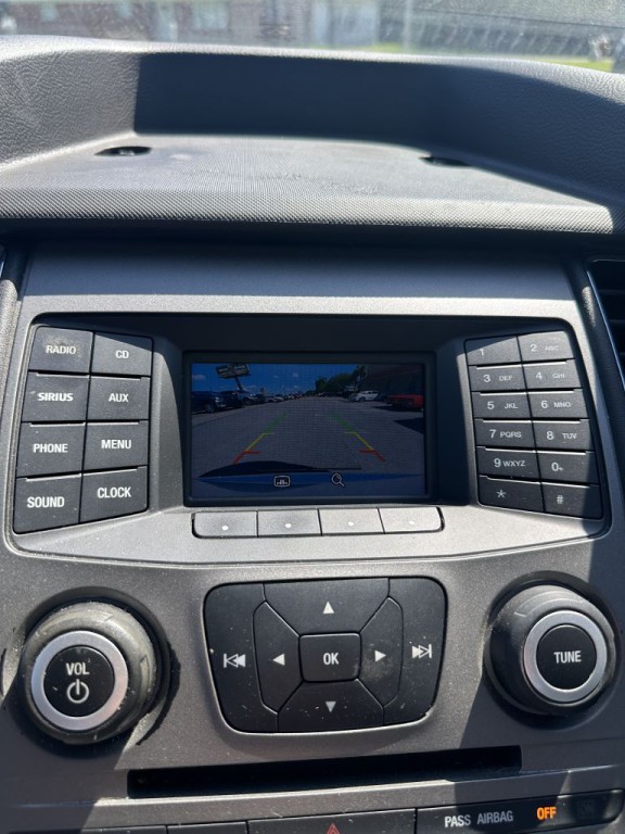 2019 Ford Taurus Image 8