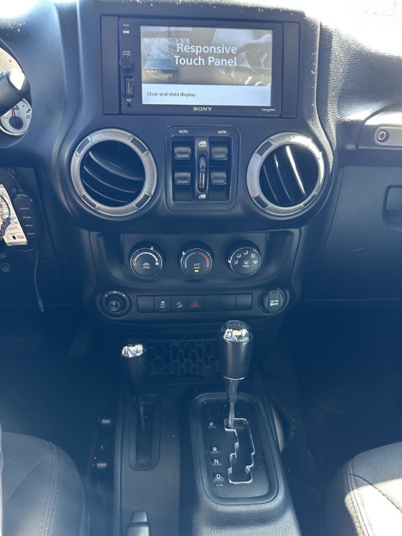 2017 Jeep Wrangler Unlimited Image 7