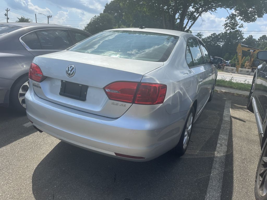 2012 Volkswagen Jetta Image 9