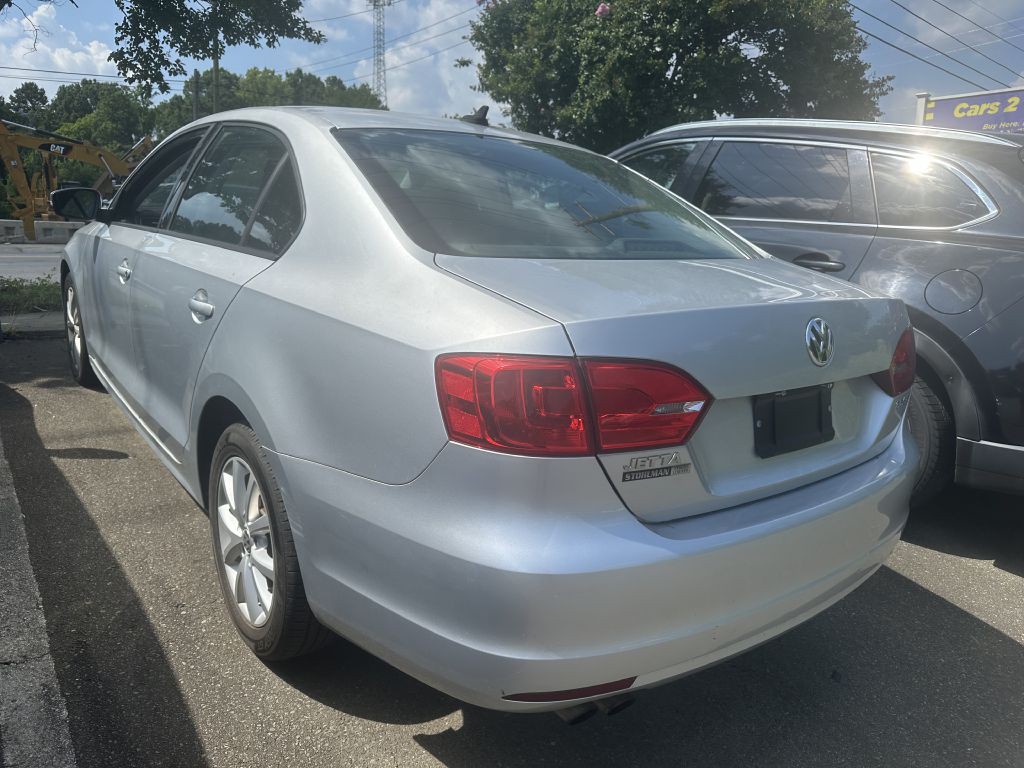 2012 Volkswagen Jetta Image 10