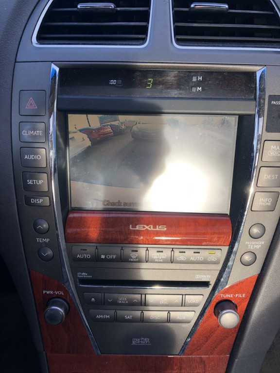 2011 Lexus ES Image 4