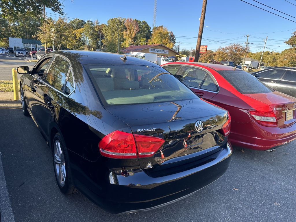 2014 Volkswagen Passat Image 8