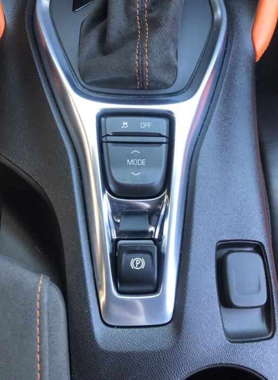 2018 Chevrolet Camaro Image 35