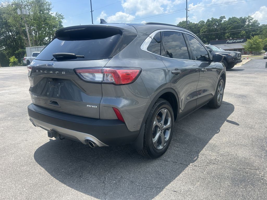 2022 Ford Escape Image 5