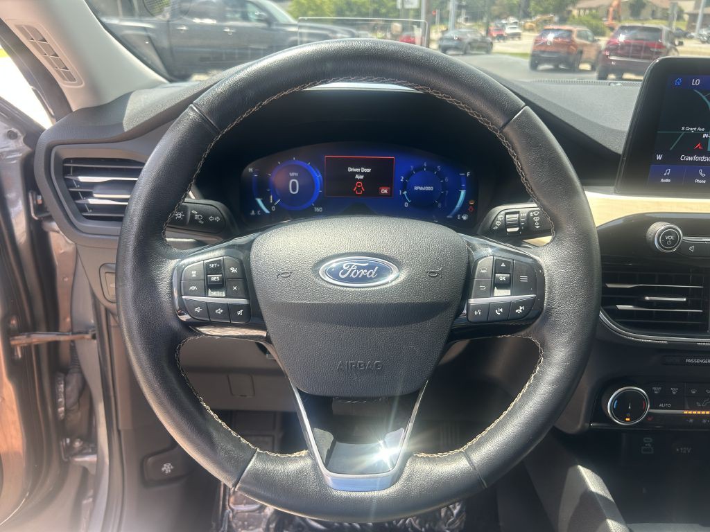 2022 Ford Escape Image 15
