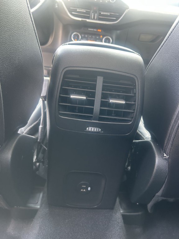 2022 Ford Escape Image 25