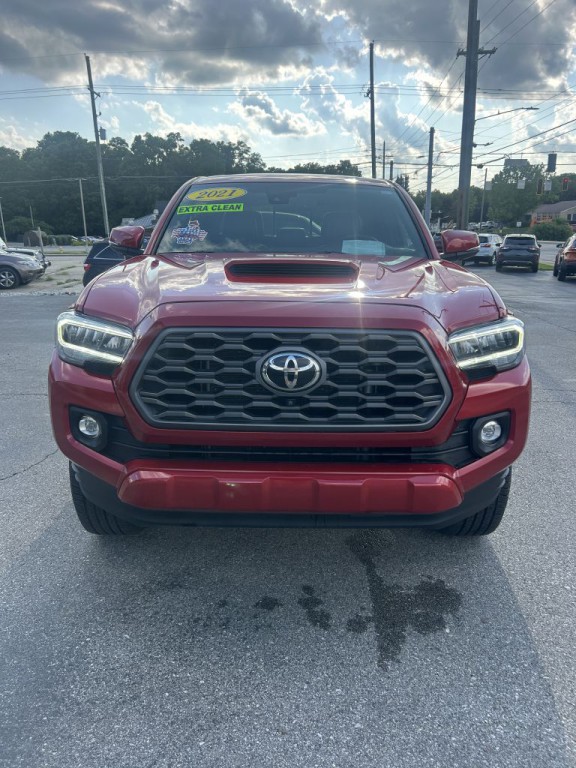2021 Toyota Tacoma Image 8