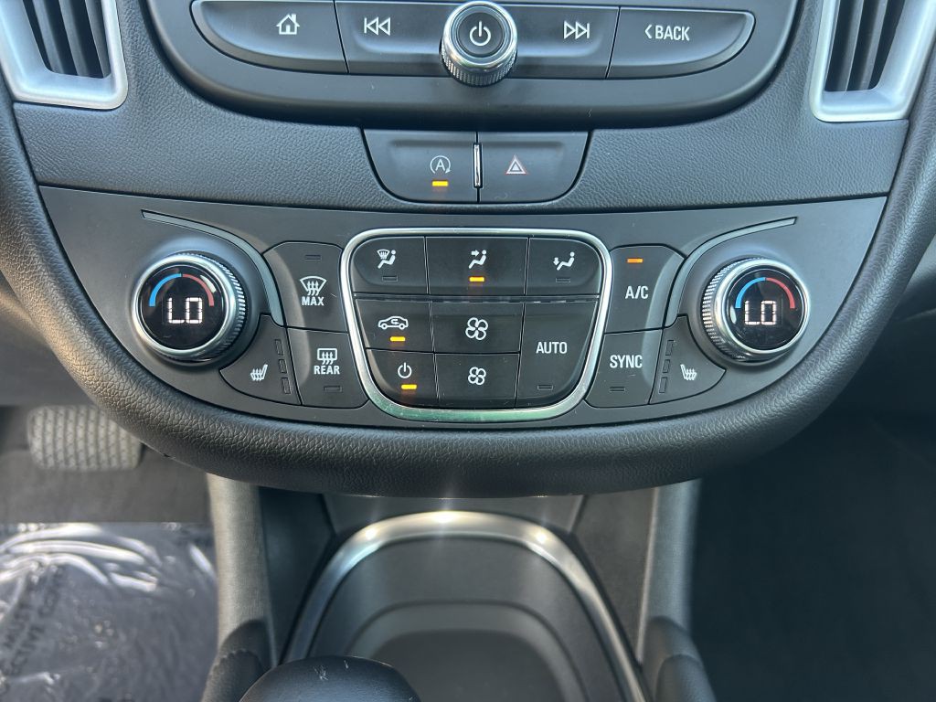 2022 Chevrolet Malibu Image 20