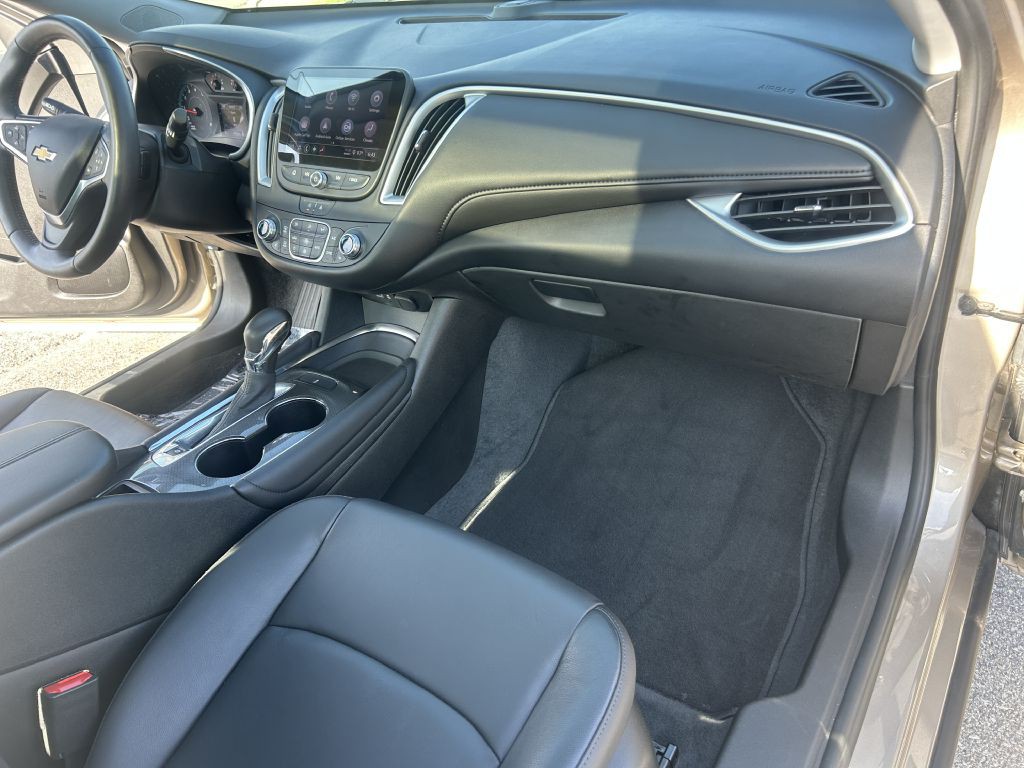 2022 Chevrolet Malibu Image 28
