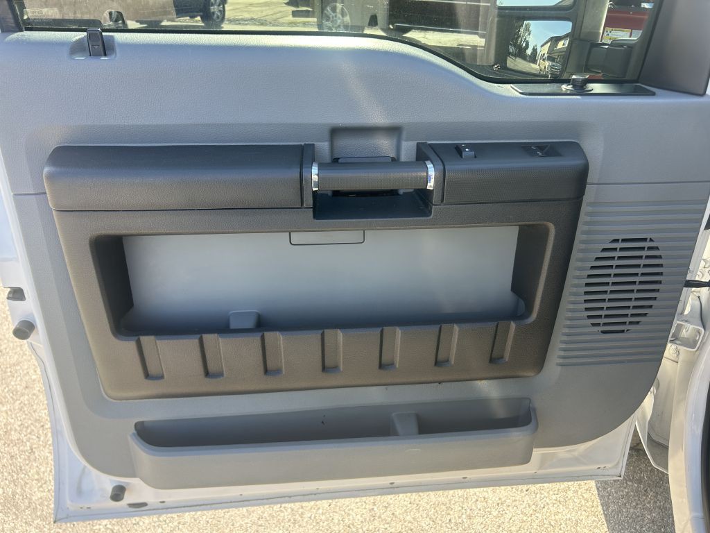 2015 Ford F-250 Image 11