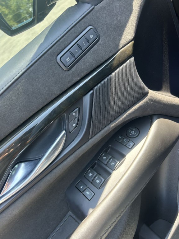 2019 Cadillac Escalade Image 12