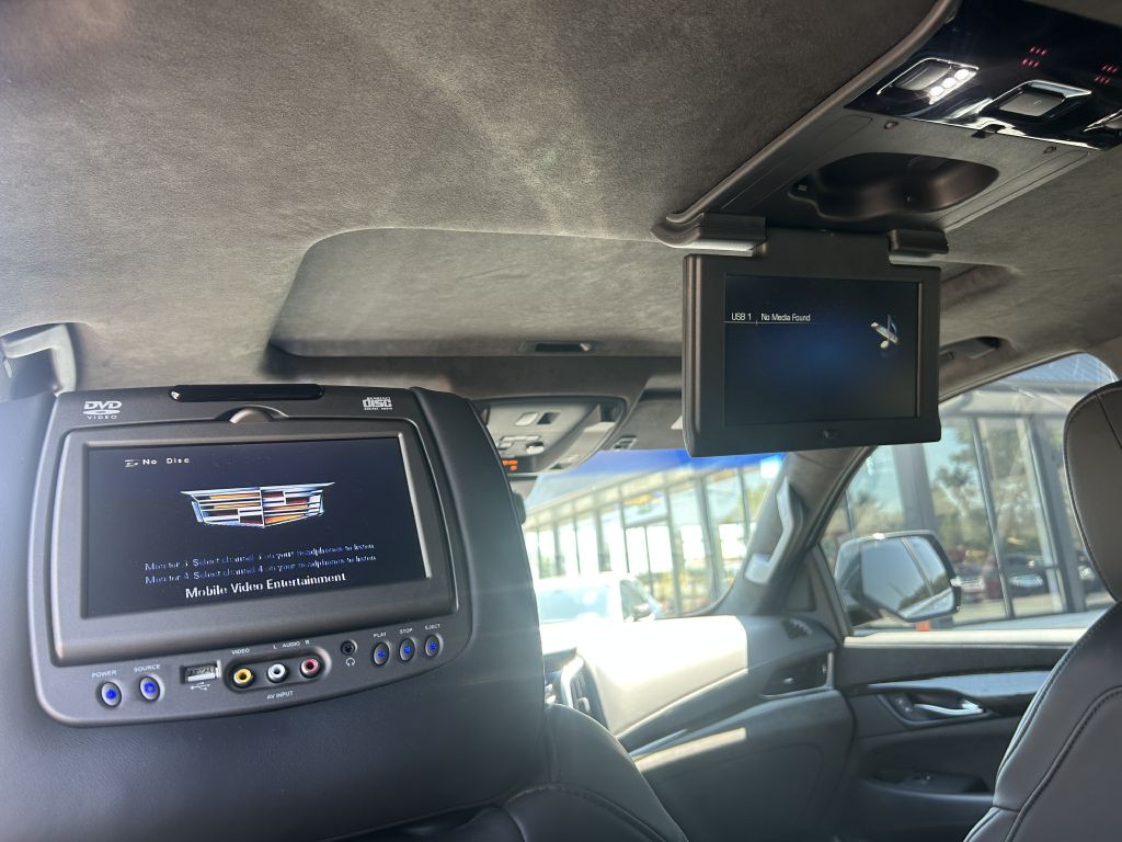 2019 Cadillac Escalade Image 29