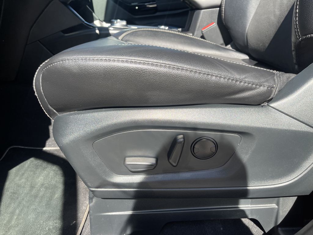 2023 Ford Explorer Image 17