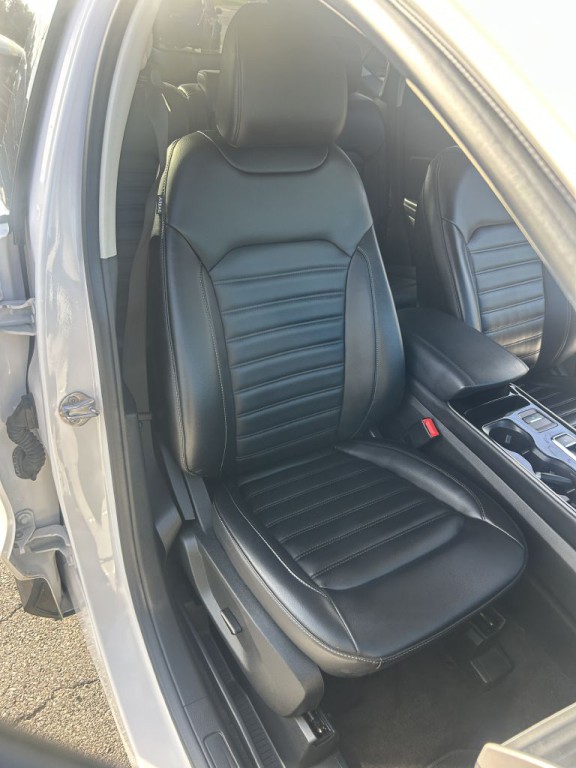 2019 Ford Edge Image 26