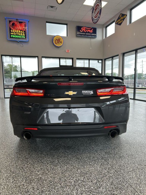 2017 Chevrolet Camaro Image 6