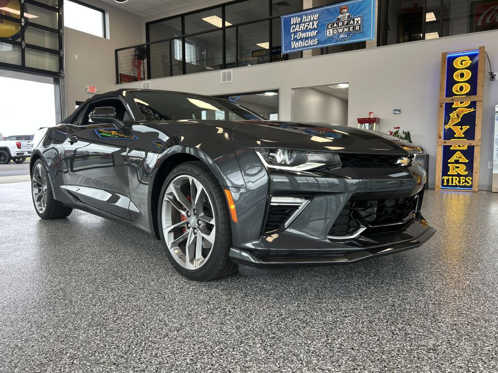 2017 Chevrolet Camaro Image 9