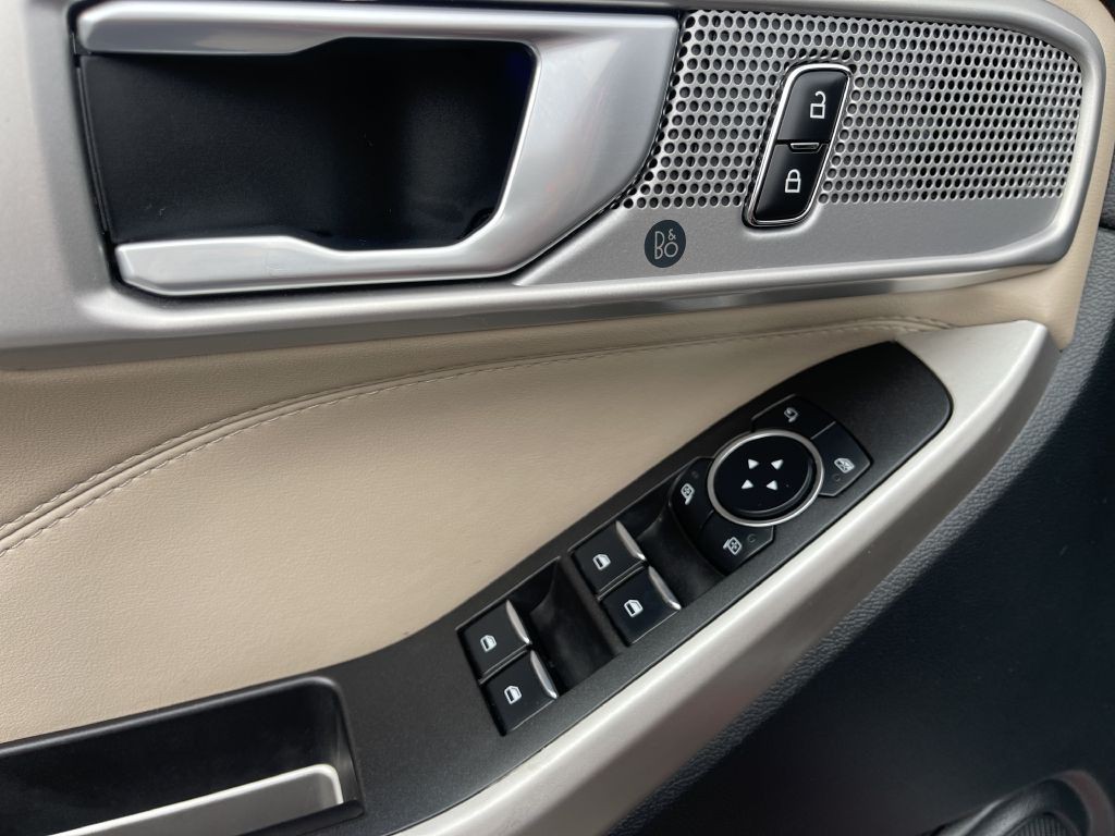 2023 Ford Explorer Image 19