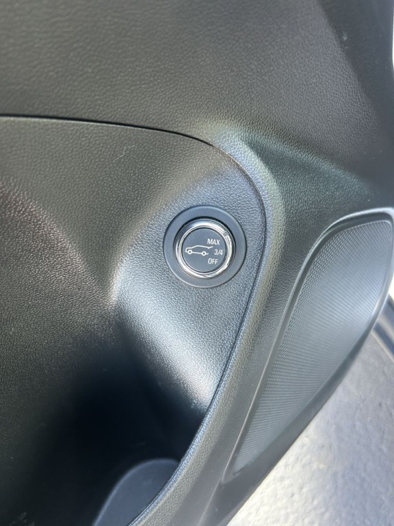 2021 Buick Enclave Image 9