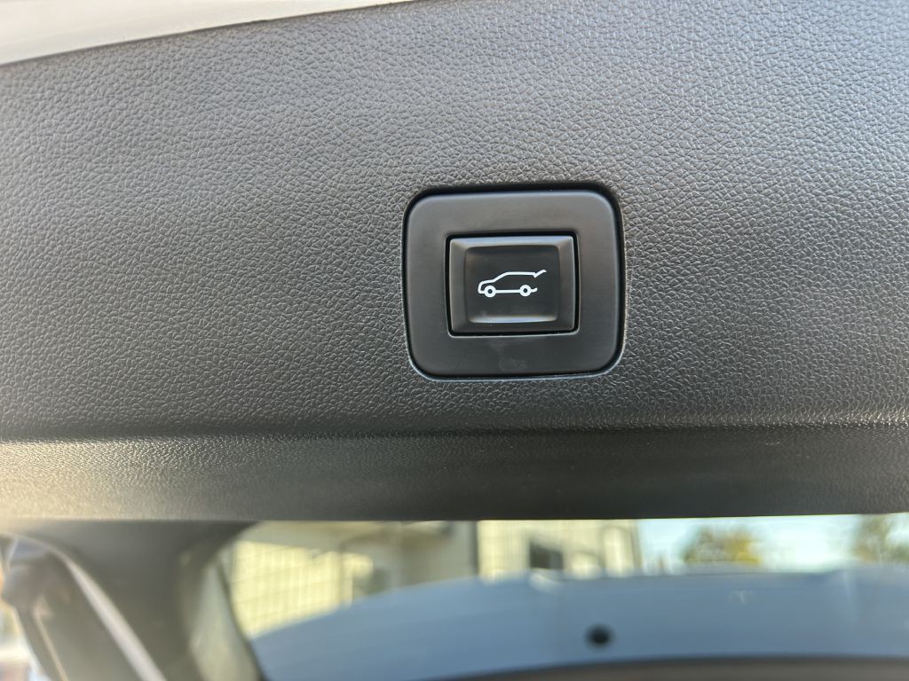 2021 Buick Enclave Image 21